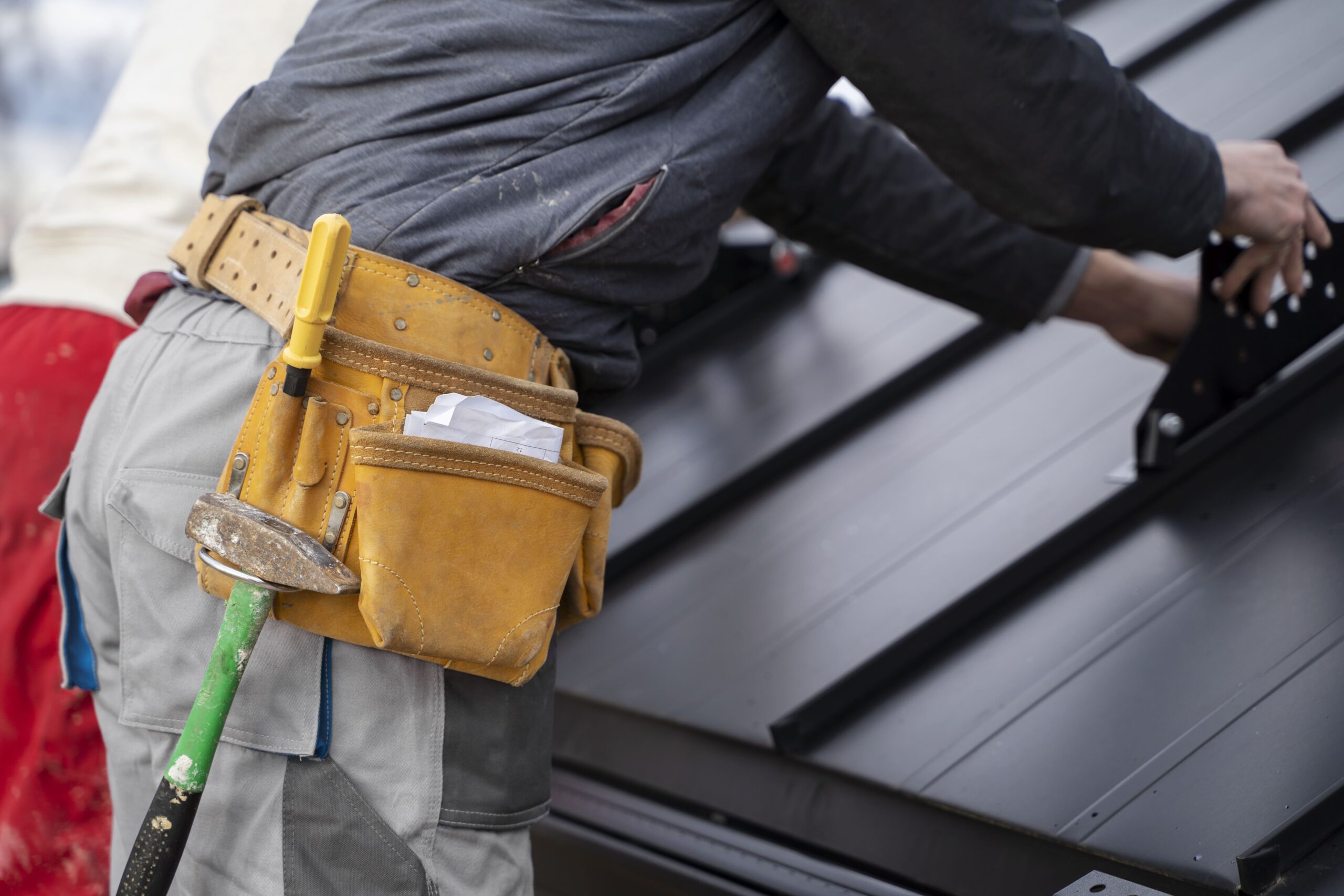 construction-worker-doing-his-job-with-belt
